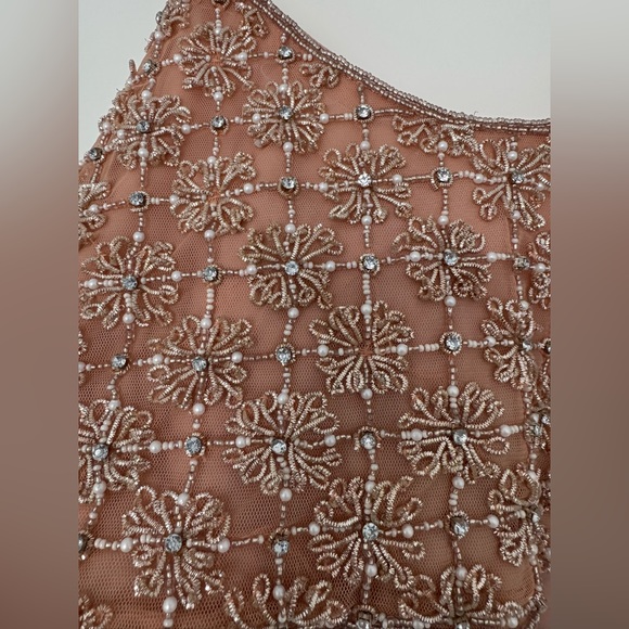 Zara Embroided Top Special Edition - Picture 7 of 7